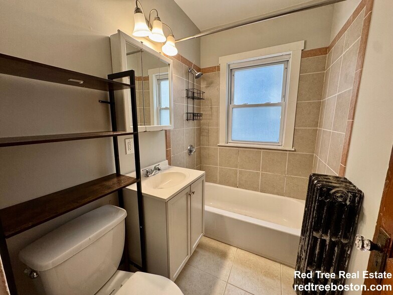 Building Photo - 12 St Peter St