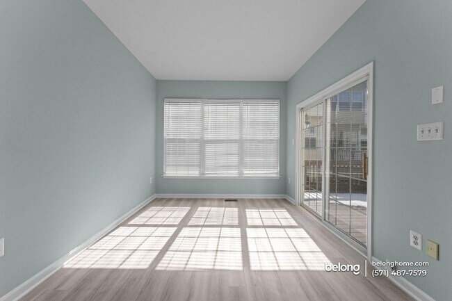 Building Photo - 47339 Blackwater Falls Terrace