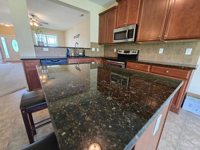 Building Photo - 47 Kentucky Derby Ln