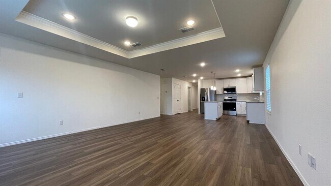 Building Photo - 1315 Binfield Dr
