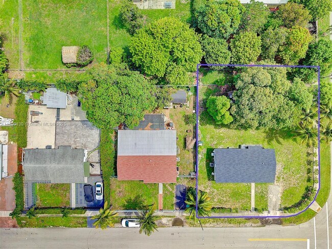 Building Photo - 3354 NW 181st St