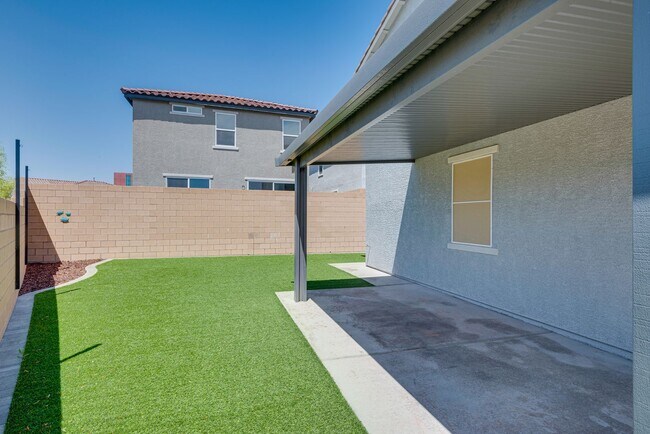 Building Photo - 6953 Antequera ST