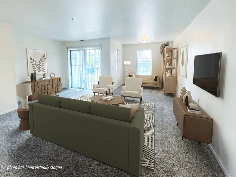 Welcome to River Oaks Apartments - River Oaks