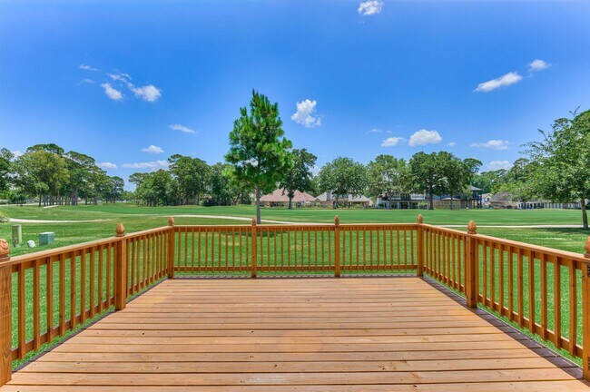Building Photo - 13511 Summer Hill Dr