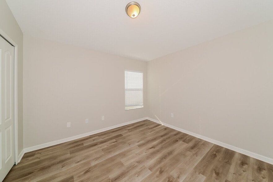 Building Photo - 1131 Seminole Sky Dr