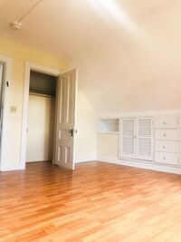 Building Photo - 42 N Prospect St