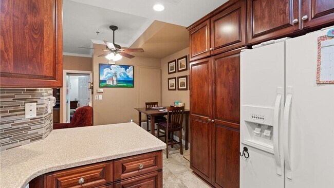 Building Photo - 10371 Garden Grove Blvd