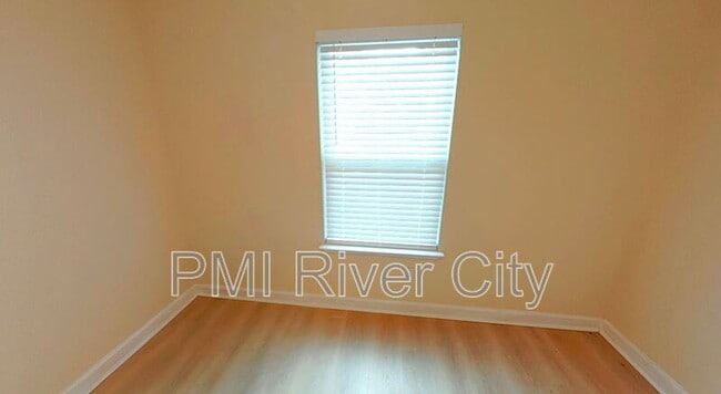 Building Photo - 502 Tidal Wave Ln