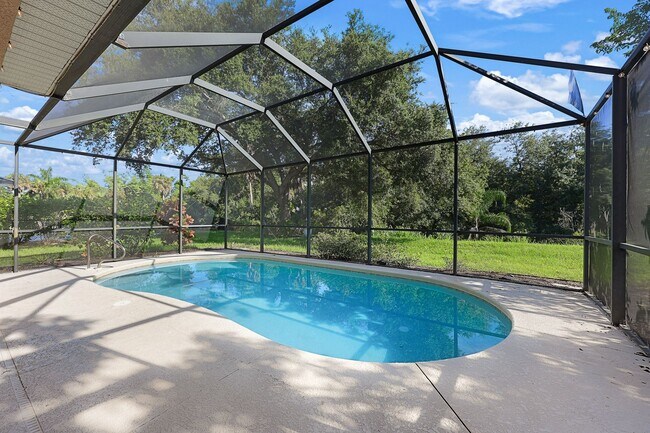 Building Photo - 9250 Estero River Cir