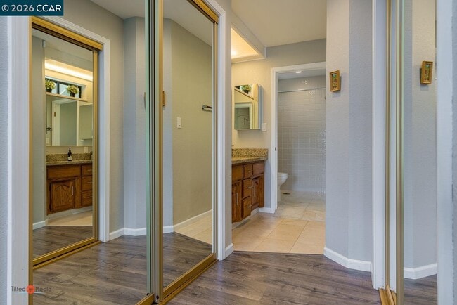Building Photo - 2904 Canterbury Cir
