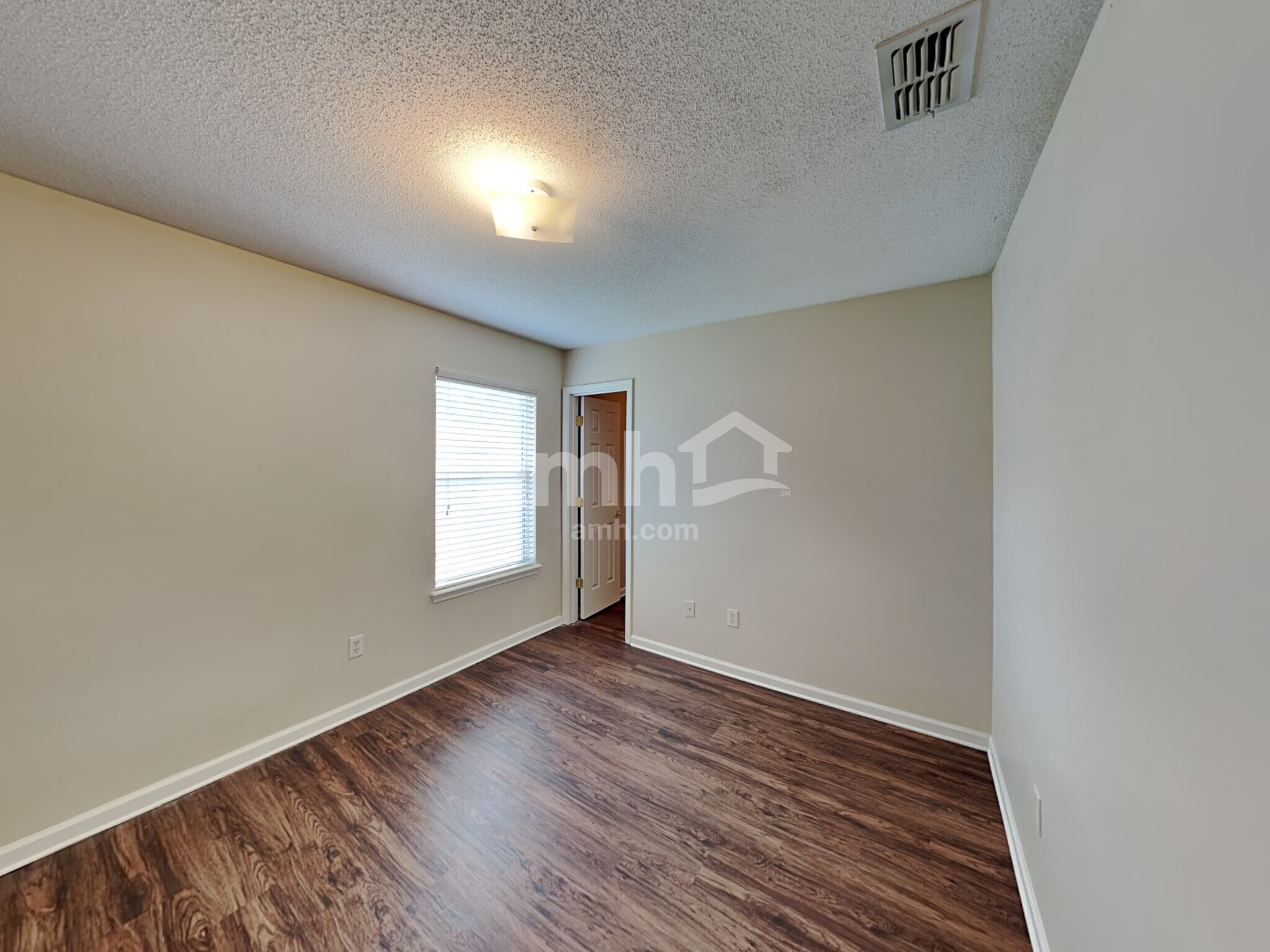 Building Photo - 11134 Lauren Oak Ln