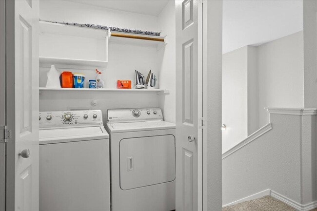 Building Photo - 7312 E Ben White Blvd