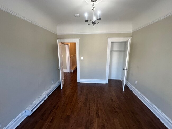 Building Photo - 817-821 Oak Street (7057r)