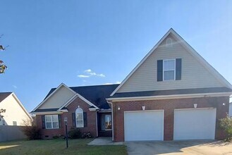 Building Photo - HOPE MILLS