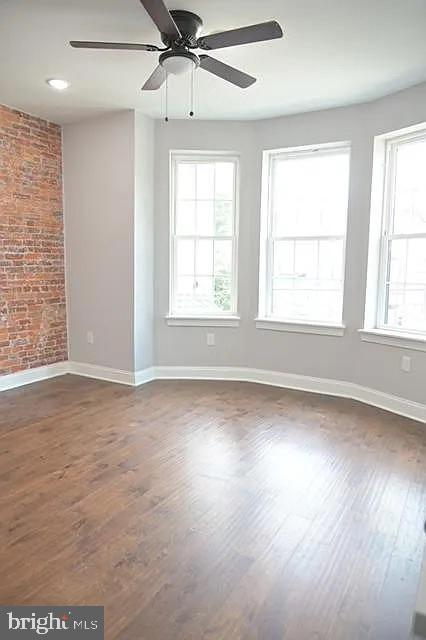 Building Photo - 4139 W Girard Ave