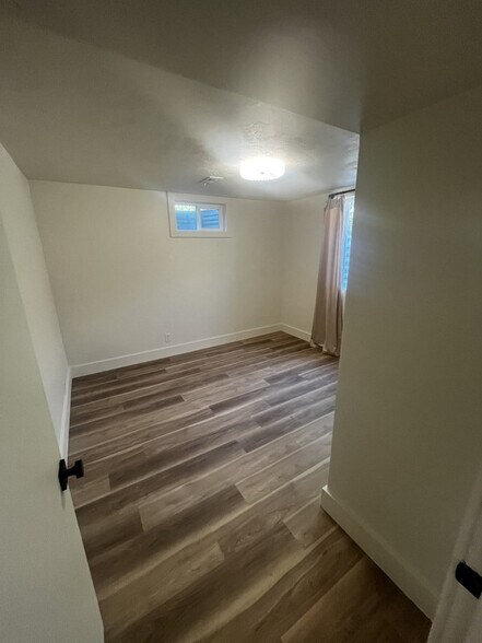 Building Photo - 6836 S 1495 E
