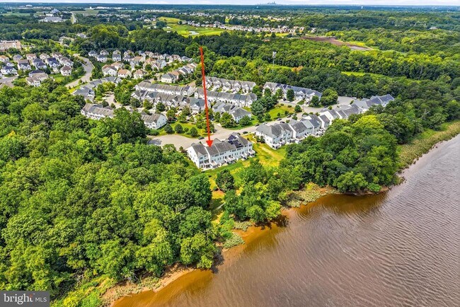Building Photo - 53 Overlook Dr
