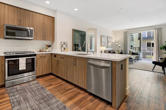 Building Photo - 300 W Washington Ave