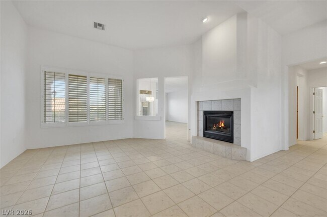 Building Photo - 10817 Windledge Ave