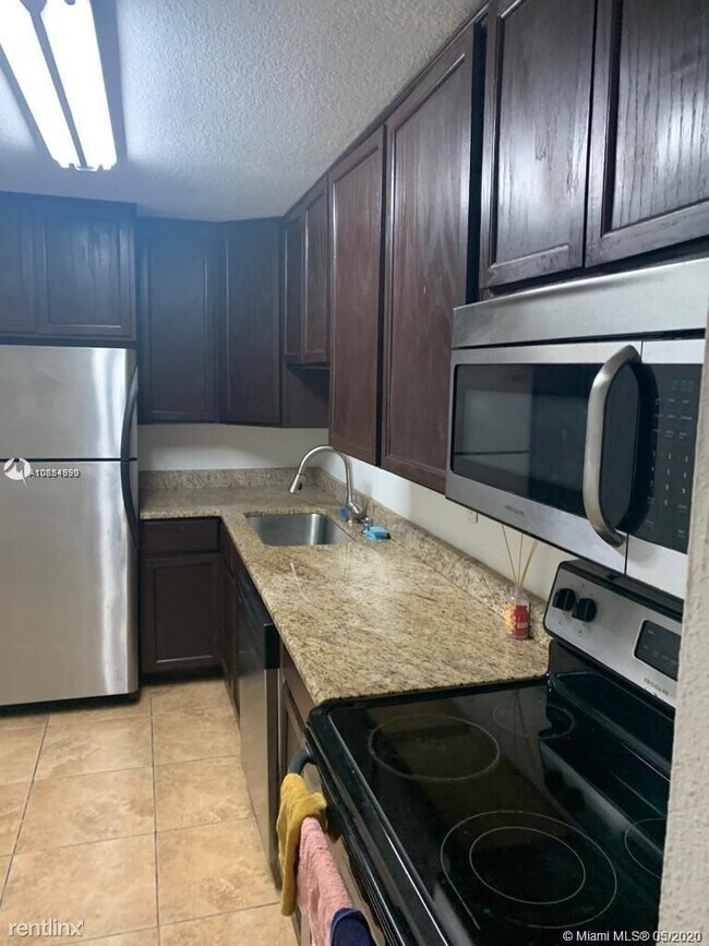 2 br, 2 bath - Bayview Palms Condo - 2 br, 2 bath  - Bayview Palms Condo