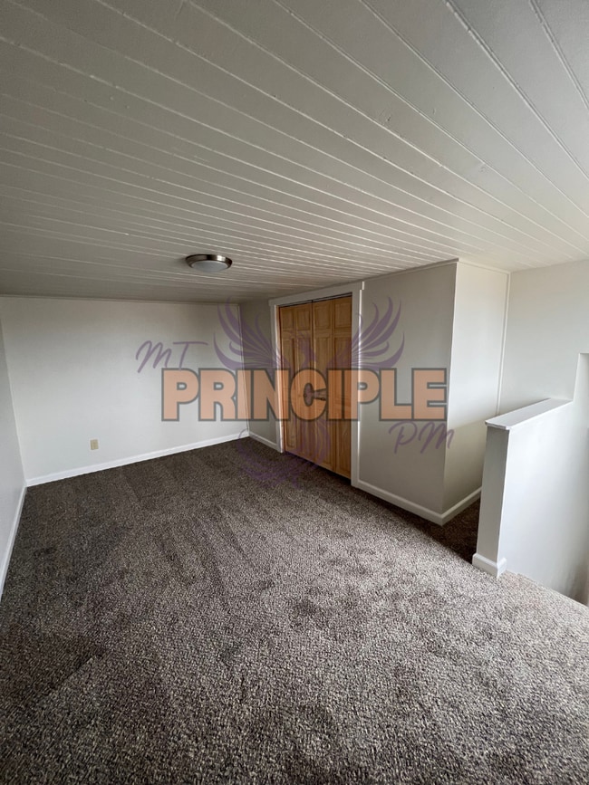 Building Photo - Charming 3 bedroom home for Rent