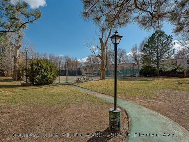 Building Photo - Great location off Leetsdale/Parker and Florida with lots of amenities such as AC, pool, hot tub,...