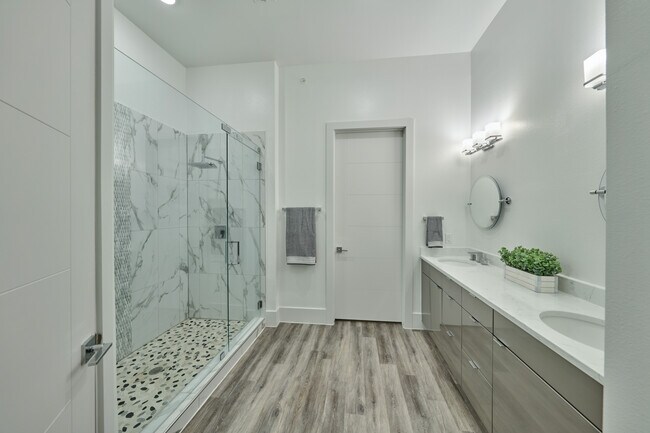 Building Photo - 199 Waterpoint Ct