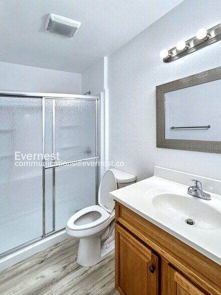 Building Photo - 1120 Yuma St