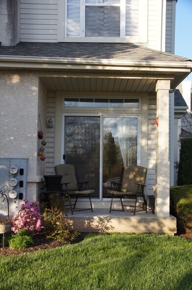 Back patio - 202 Dresher Woods Drive