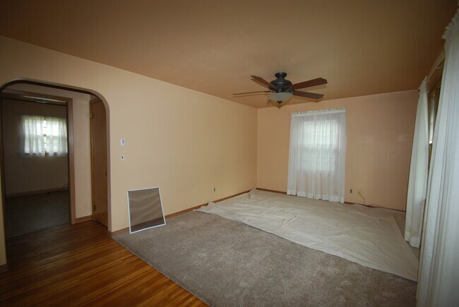 Living Room - 1609 6th St