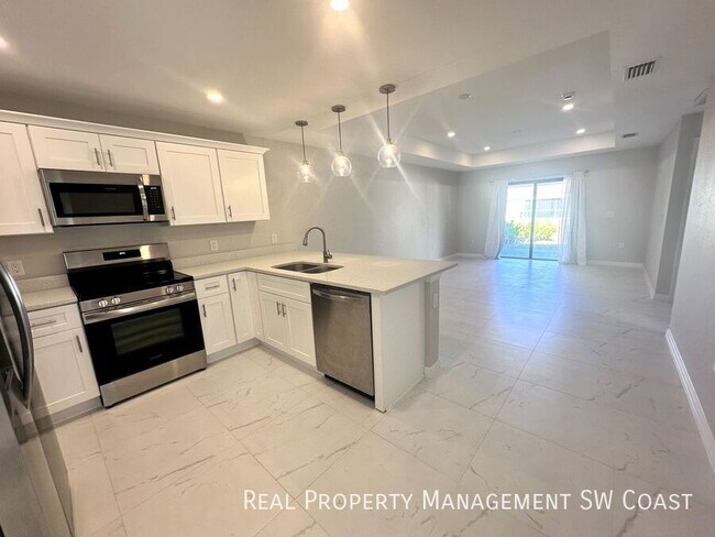 Building Photo - 5030/5032 Bristo St-5030