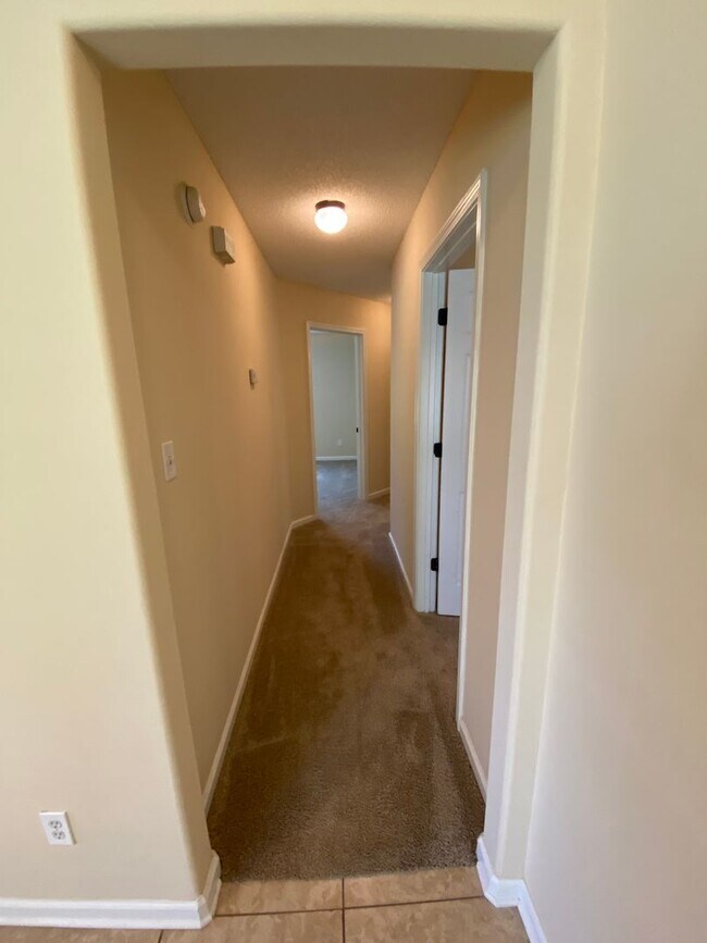 Building Photo - Gated Community - 3 Bedroom 2 Bathroom Cordova Rental Home