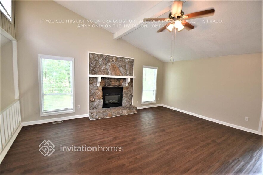 Building Photo - 2304 Horseshoe Bend Rd SW