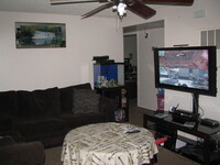 Building Photo - 2 bed 1 bath Orem Apartment--Close to UVU ...