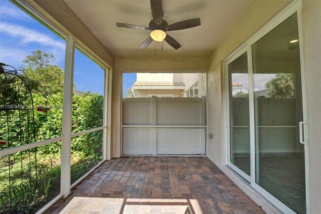 Building Photo - 4764 Eucalyptus Dr