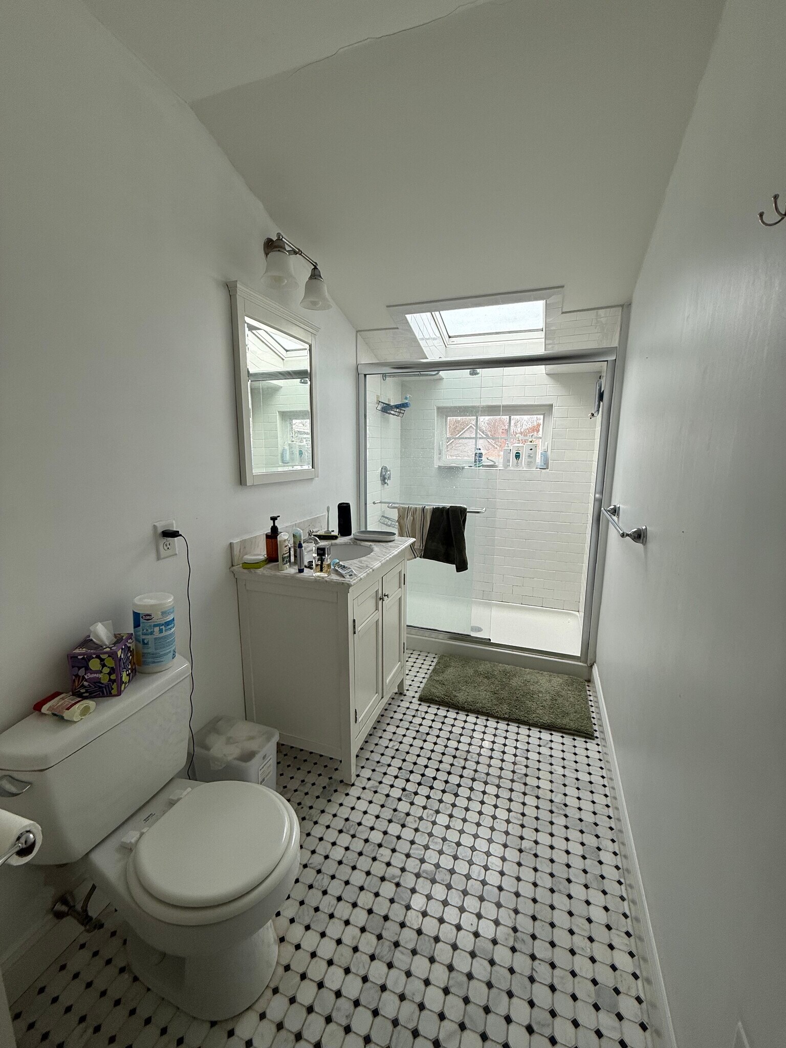 Building Photo - 27 Crosby Rd