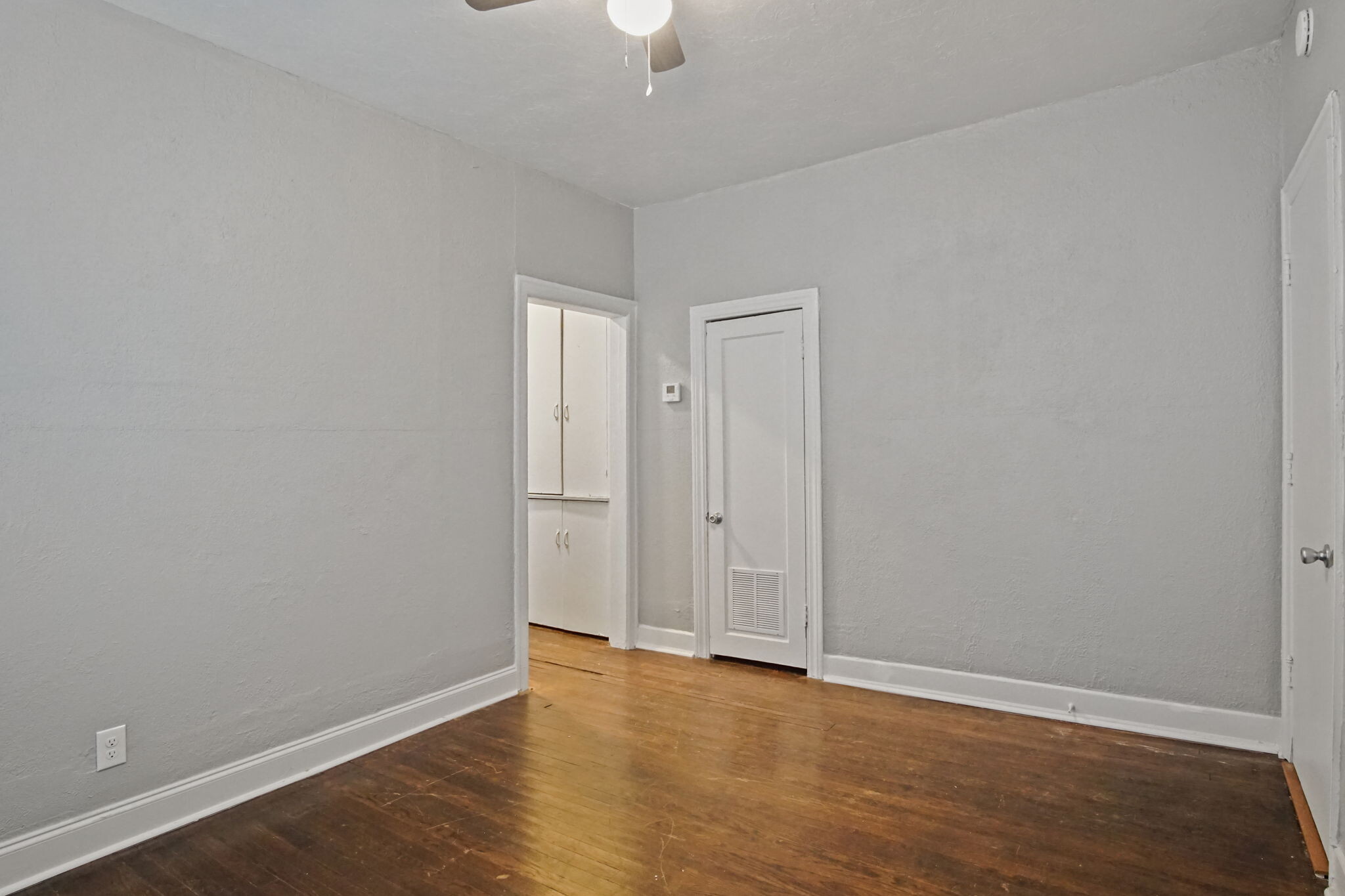 2nd room (office, dining, possible bedroom) - 3124 NW 30th St