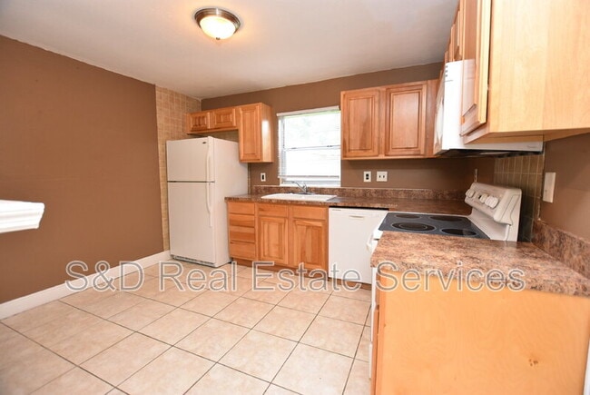 Building Photo - 1804 Elk Dr