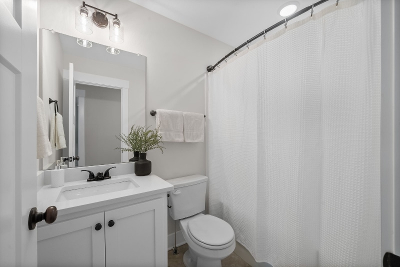 Building Photo - 361 Frontier Dr