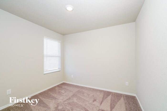 Building Photo - 5330 Trellised Ln