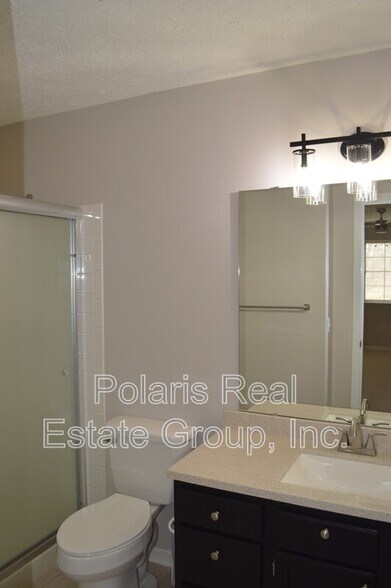 Building Photo - 11750 Glenbrook Ct