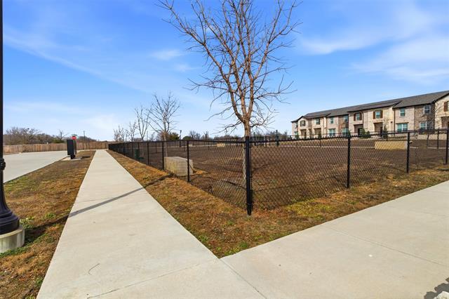 Building Photo - 8902 Lowell St