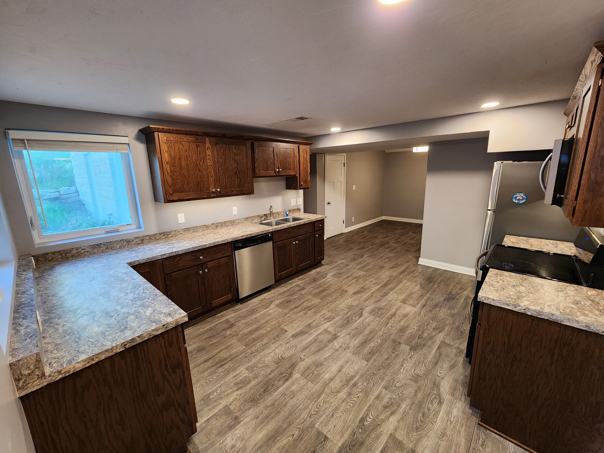 Building Photo - 5208 Meredeth St