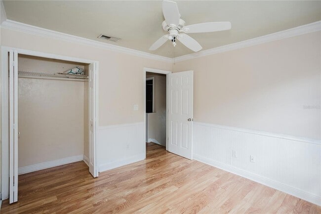 Building Photo - 2302 SW 73rd Terrace