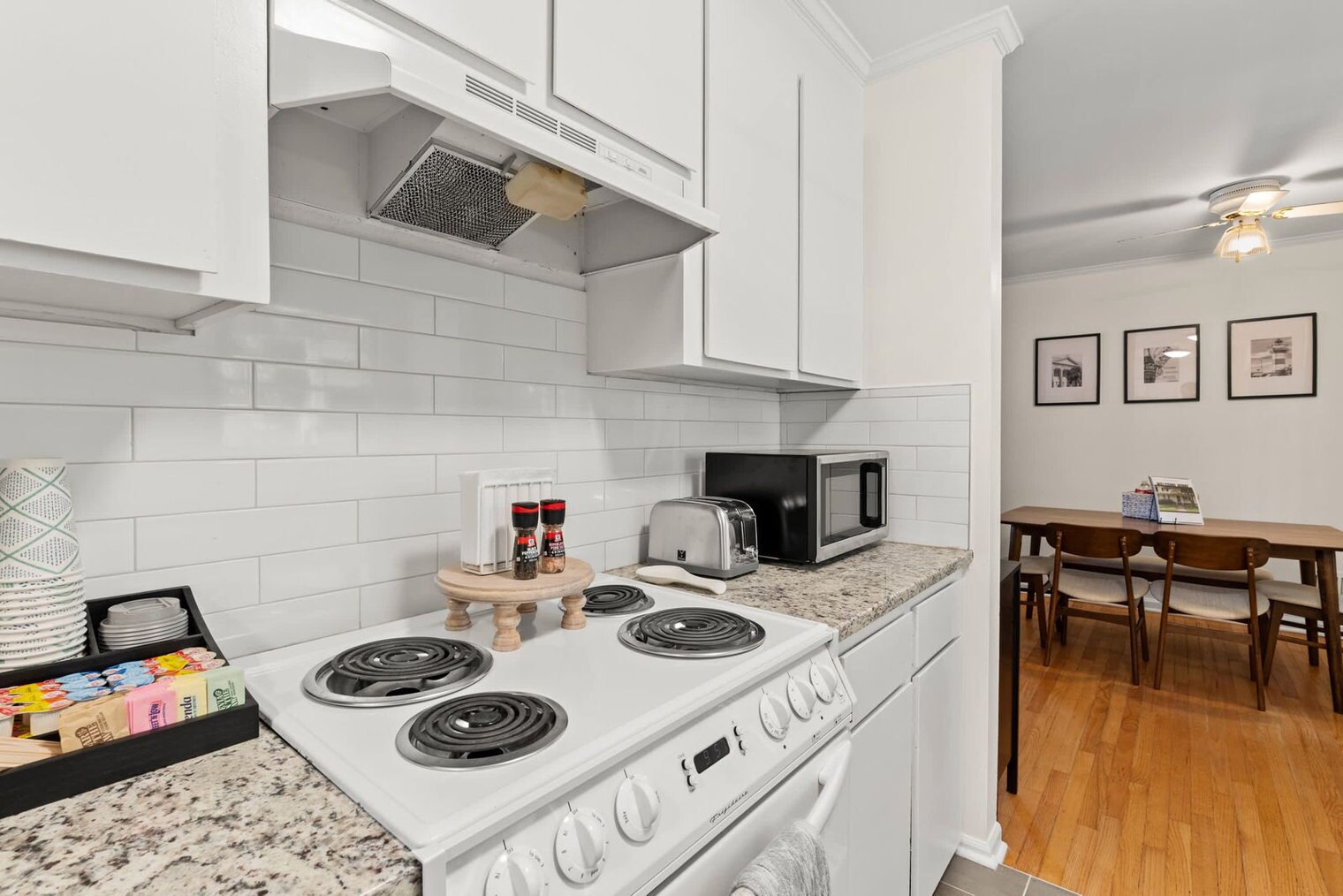 Building Photo - 1516 Maple St