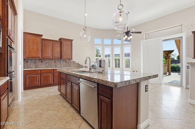 Building Photo - 25914 N 49th Ln