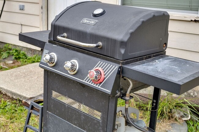 Building Photo - 746 Cape Cottage Ln