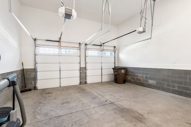 Building Photo - 59 Brookwood Terrace