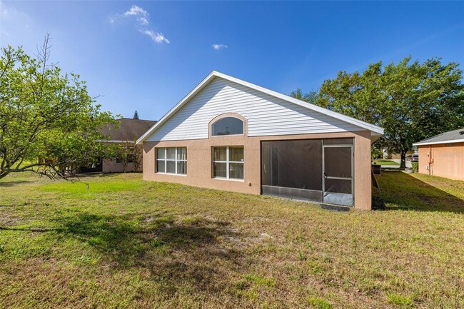 Building Photo - 3145 Stonehurst Cir
