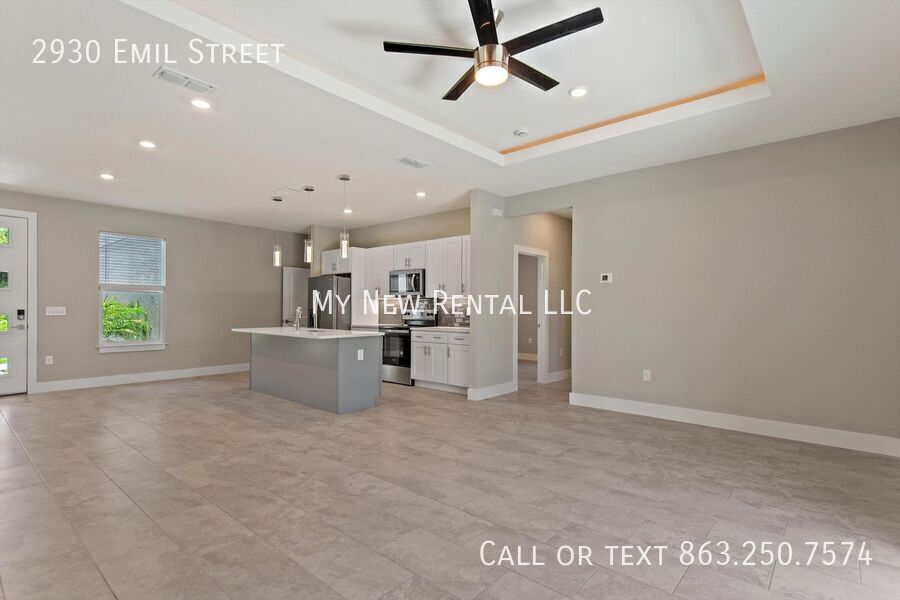 Building Photo - 2930 Emil St